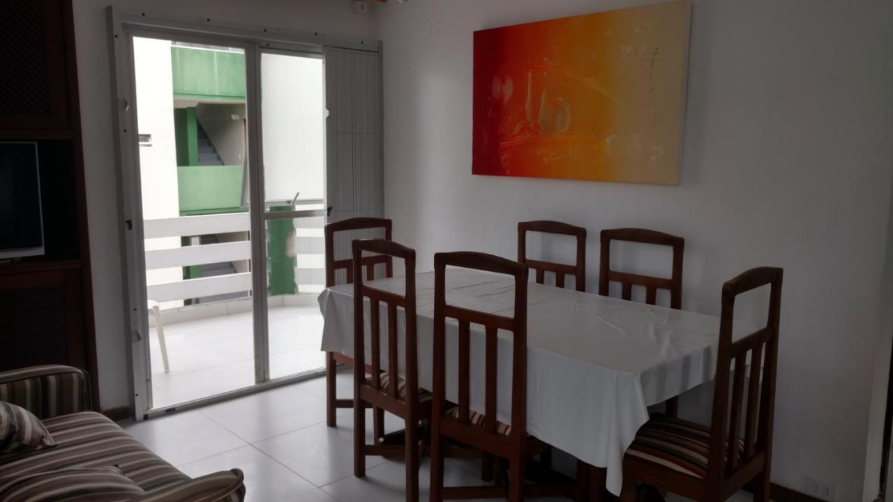 APTO ESPETACULAR a 50 m do Mar em Condomínio com PISCINAS MARAVILHOSAS Guaratuba Exterior foto