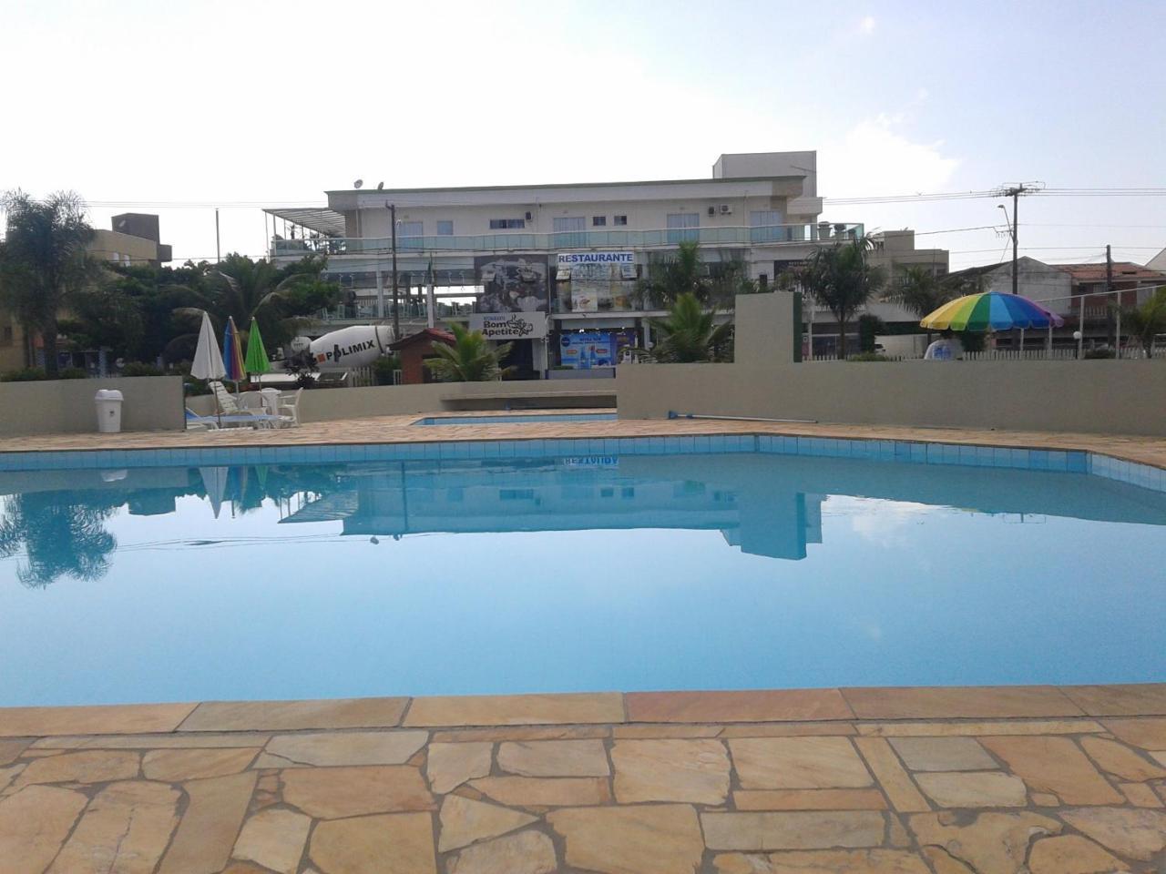 APTO ESPETACULAR a 50 m do Mar em Condomínio com PISCINAS MARAVILHOSAS Guaratuba Exterior foto