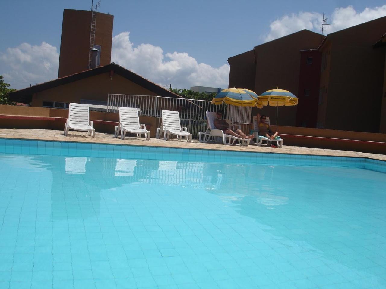 APTO ESPETACULAR a 50 m do Mar em Condomínio com PISCINAS MARAVILHOSAS Guaratuba Exterior foto